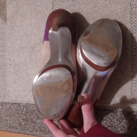 Purple Tie-Dye Heels size 7 - Picture 5 of 6